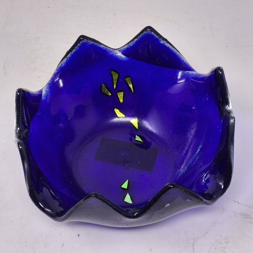 Cobalt Blue Fused Glass Dish With Dochromatic Glass Peices